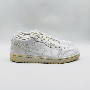Nike Air Jordan 1 Low Mens 8 Triple White Leather Casual Shoe Sneaker 553558-112